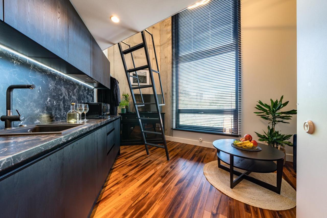 Dream Stay - Modern City Centre Lofts With Self Check-In تالين المظهر الخارجي الصورة